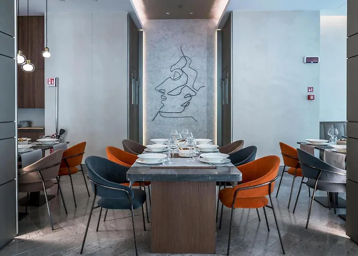 The Regency, Rome, A Tribute Portfolio Rzym