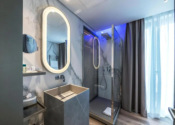 The Regency, Rome, A Tribute Portfolio Hotel 4*