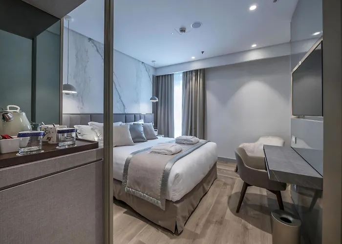 The Regency, Rome, A Tribute Portfolio 4* Rzym